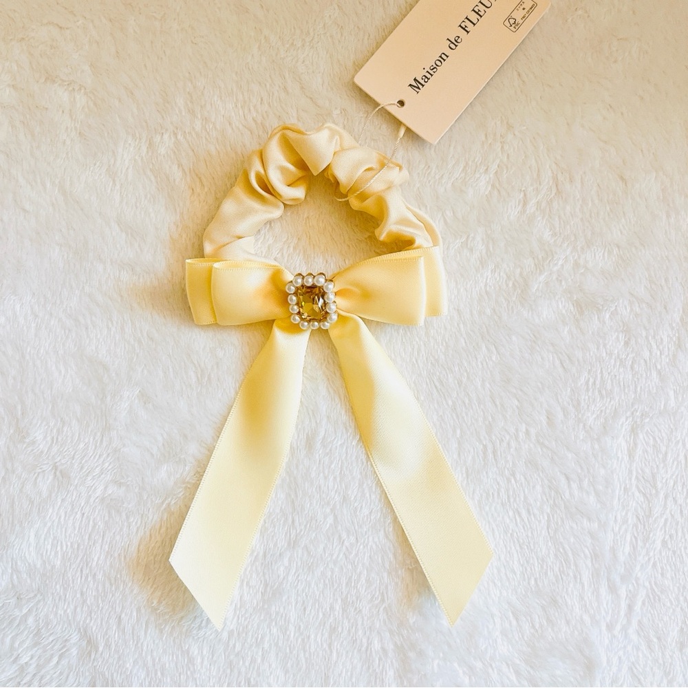 New Lolita Maison de Fleur satin ribbon shinny Bijou hair scrunchies - yellow
